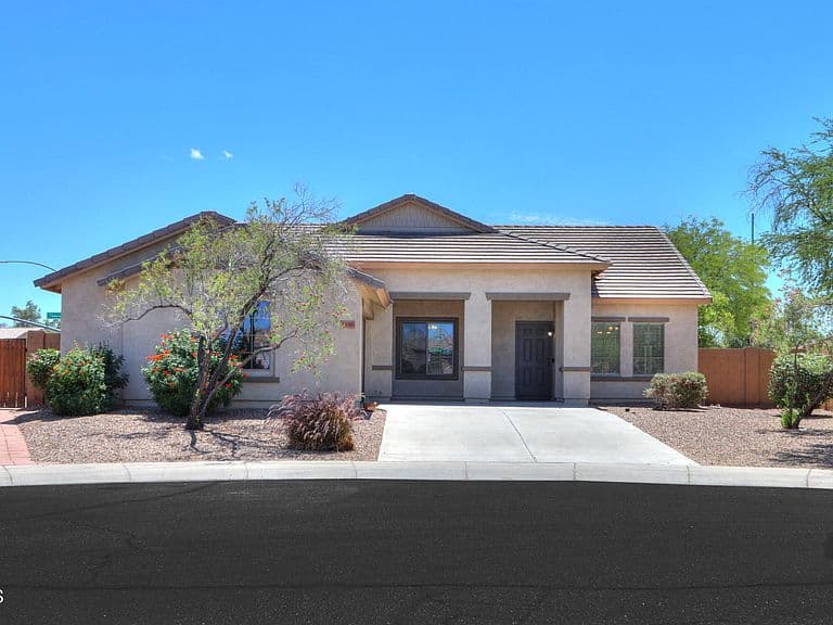 1499 E ANNA Drive photo 1