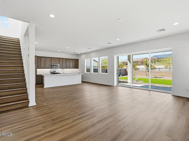 18028 W BIGHORN Avenue photo 1