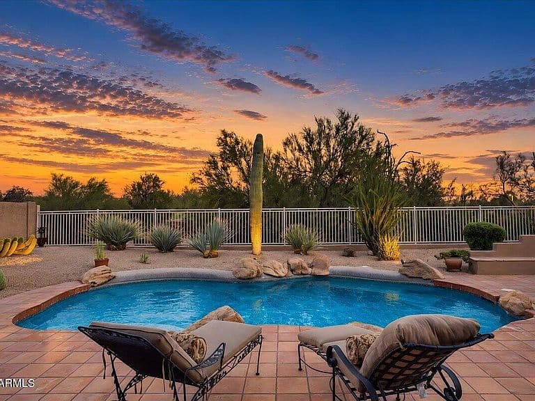 33223 N SYMER Drive photo 3