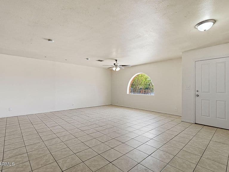 6452 W THOMAS Road photo 3