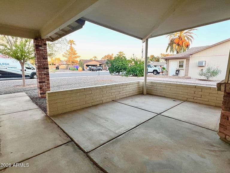 1808 N BULLMOOSE Drive photo 3