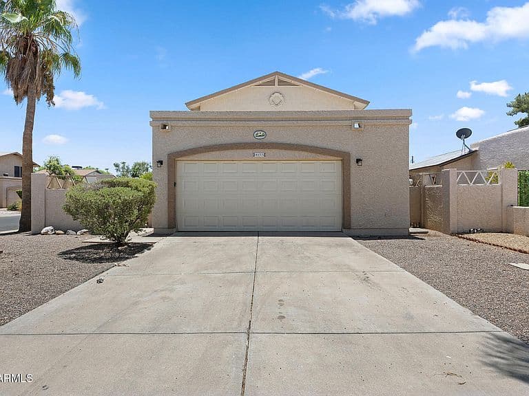 4055 E CAMINO Street photo 1