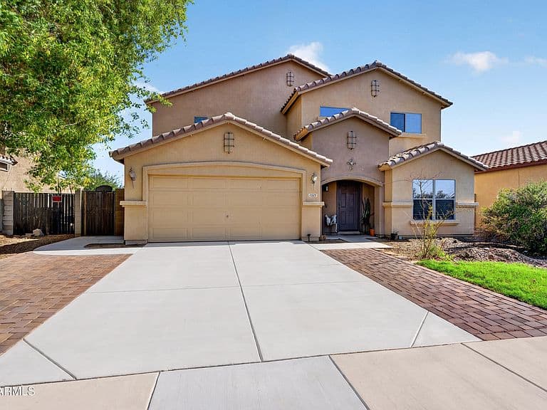 11825 W MOHAVE Street photo 2
