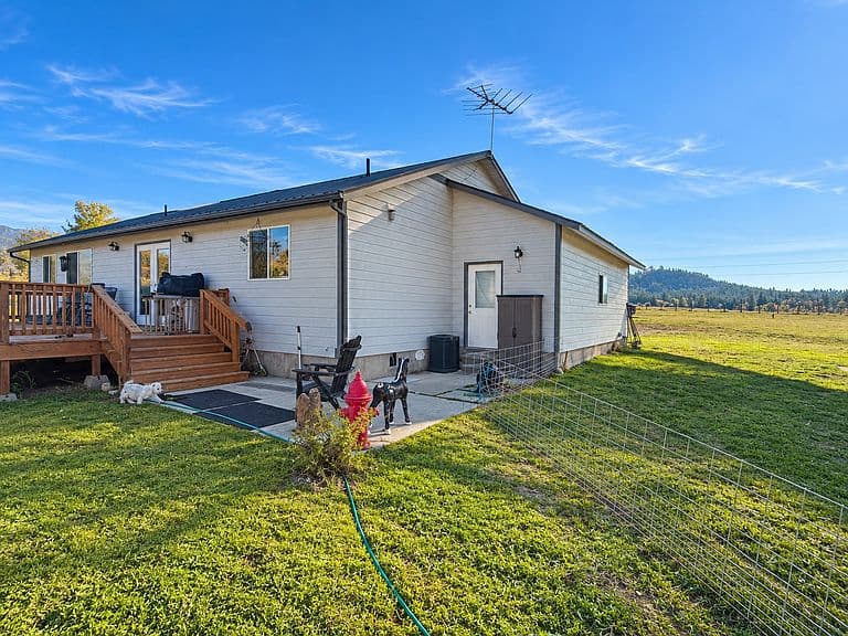 1054 Hamilton Heights Rd photo 5