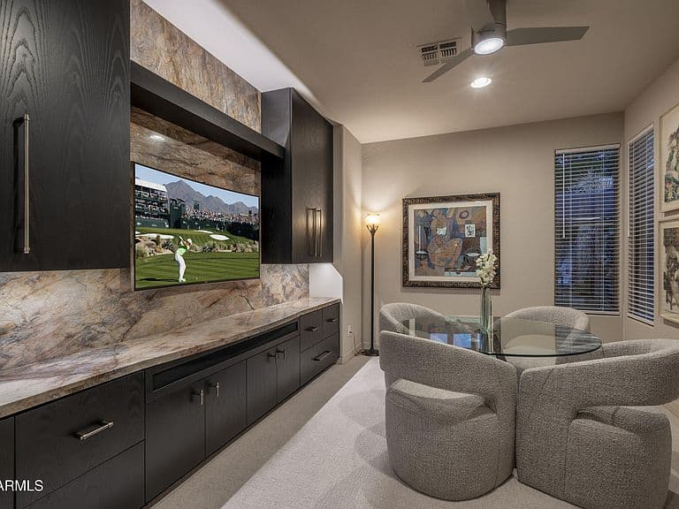 6338 E AMBER SUN Drive photo 2
