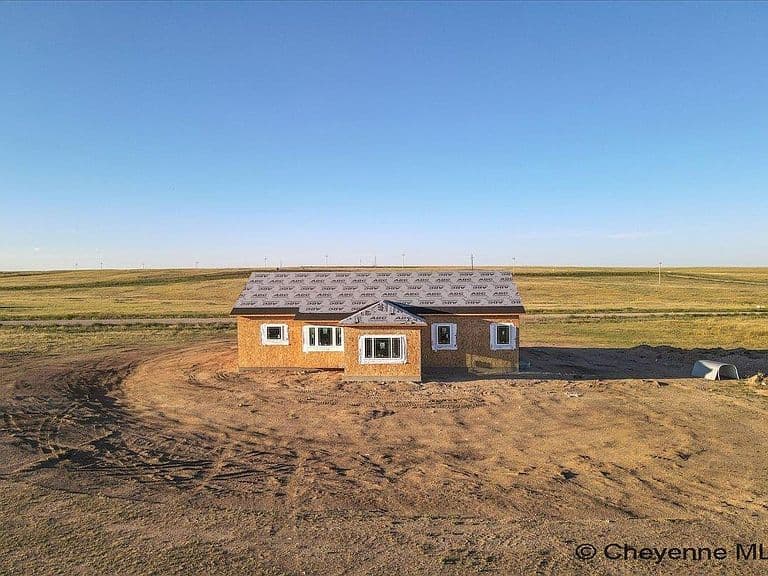 2177 Roan Trl photo 4