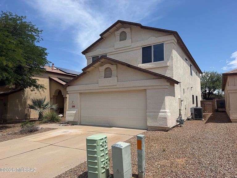 9031 E Orchid Vine Dr photo 2