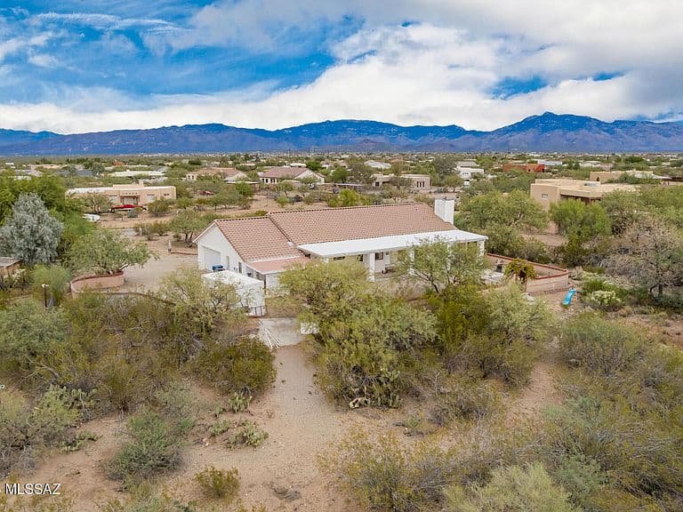 957 N Darlene Dr photo 5