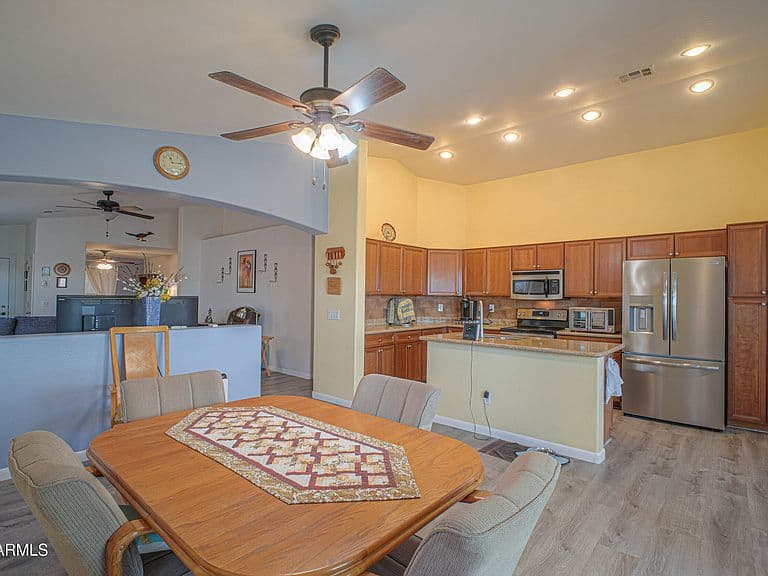 1388 E NATASHA Drive photo 5