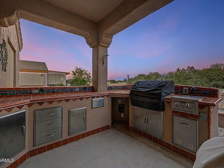 1173 N FAIRWAY Drive photo 5