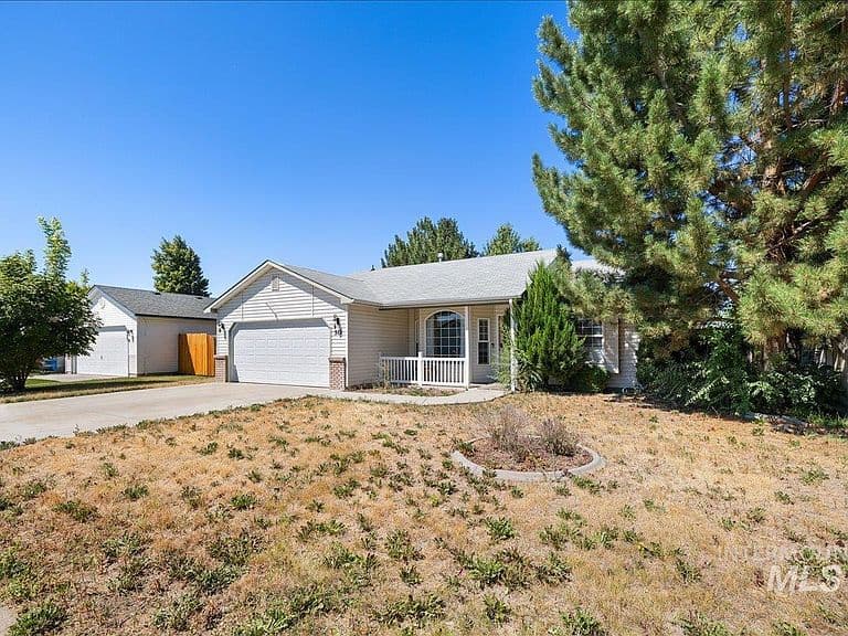 512 S Valley Dr photo 3