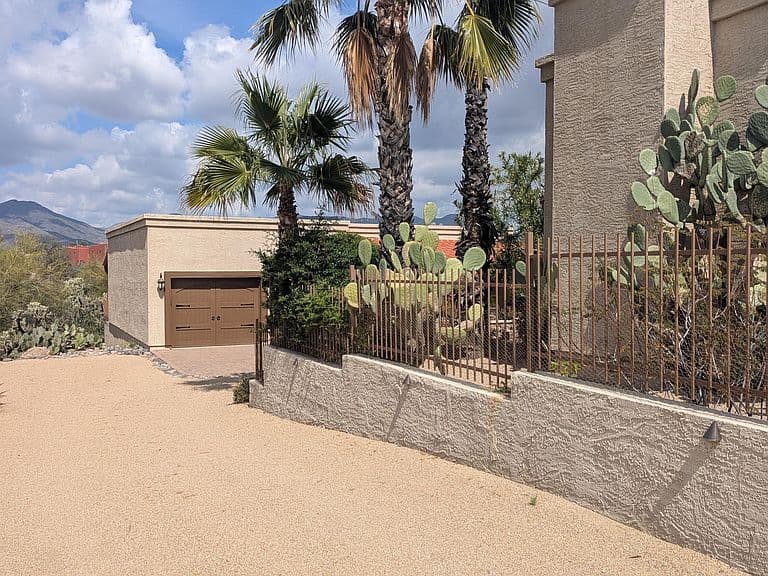 8944 E LAZYWOOD Place photo 4