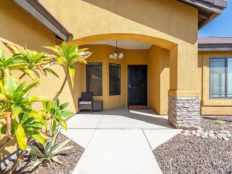 27226 Mesquite Ave photo 4