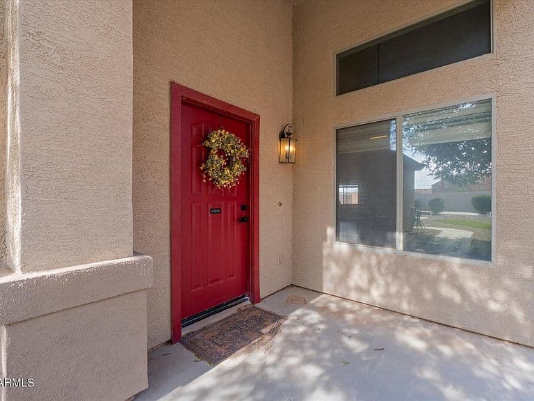 22455 N DAVIS Way photo 3