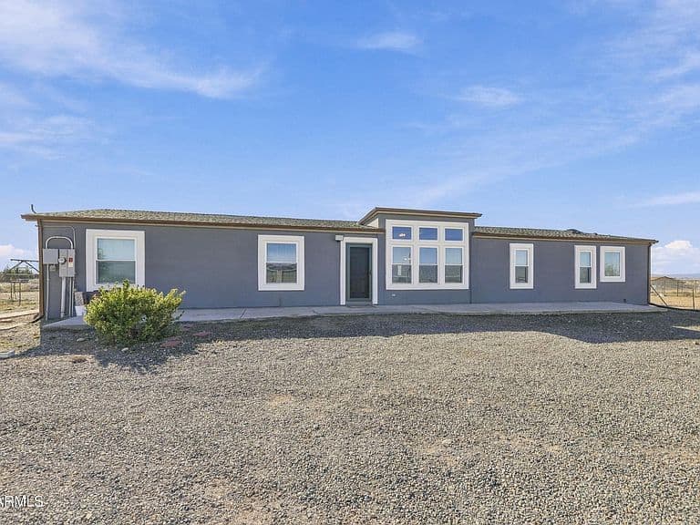 12275 N Poquito Valley Road photo 1
