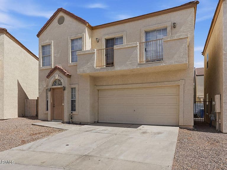 1026 W LIBRA Drive photo 3
