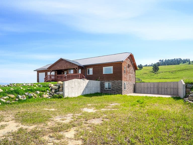 1073 Smith Lake Rd photo 4
