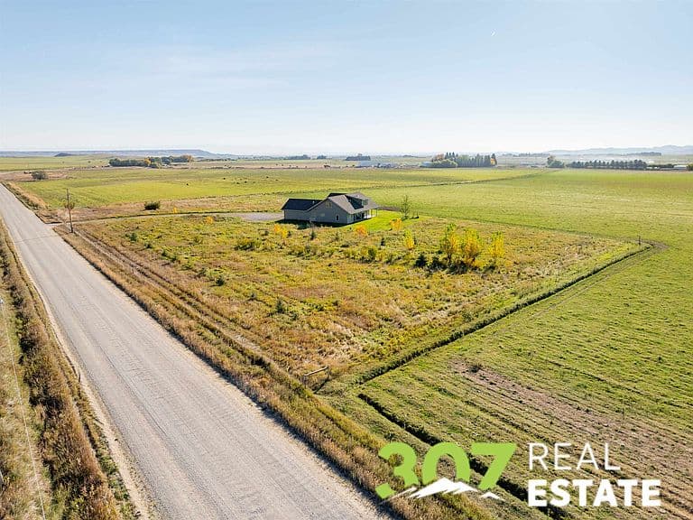 2230 Lane 9 photo 3