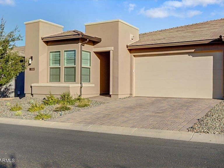 18325 E SPRING VALLEY Court photo 4