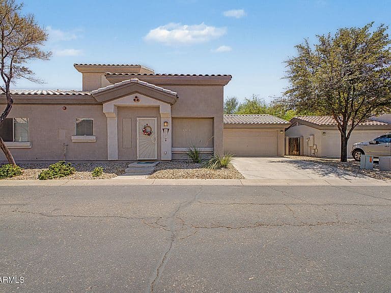 8127 W ZOE ELLA Way photo 1