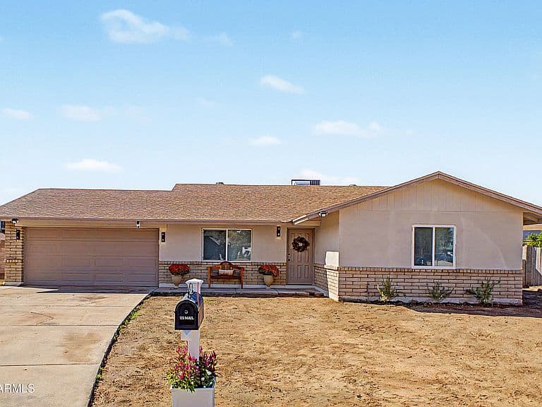 4348 N 80TH Drive photo 2