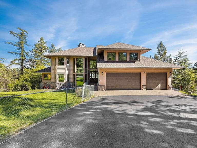 606 S Foys Lake Dr photo 3
