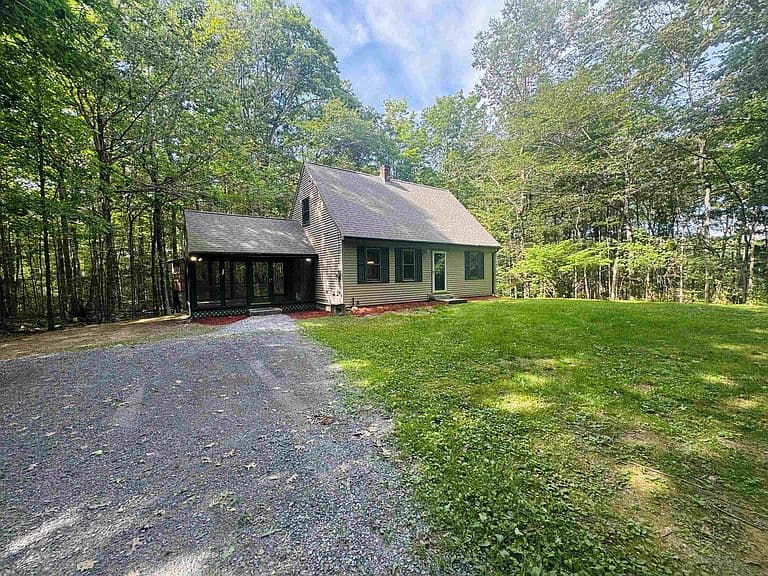 22 Shaker Farm S Road photo 2