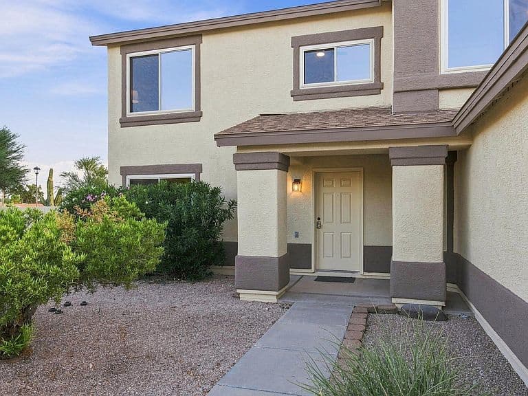 2571 W Calle Senor Manuel photo 4