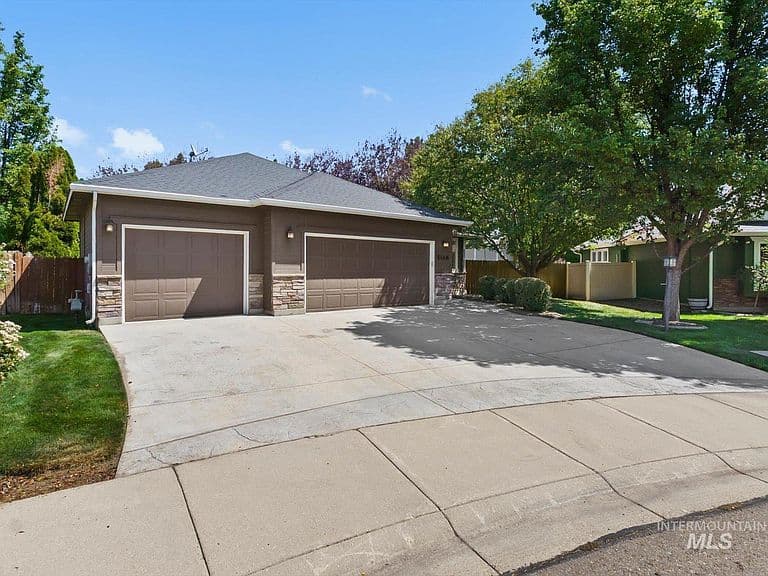5168 Dove Ridge Pl photo 3