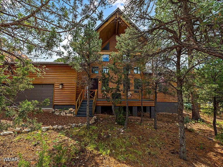 2975 Lookout Ln photo 2
