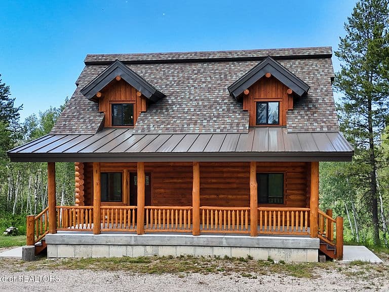 2580 Shoshone Ln photo 3