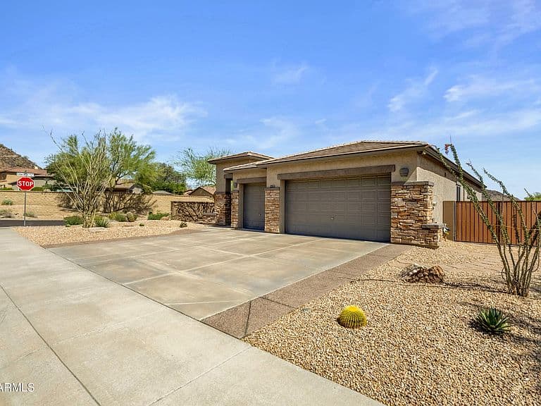 8372 W ANTELOPE Drive photo 4