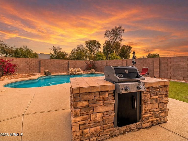 4740 E MOUNTAIN VISTA Drive photo 4