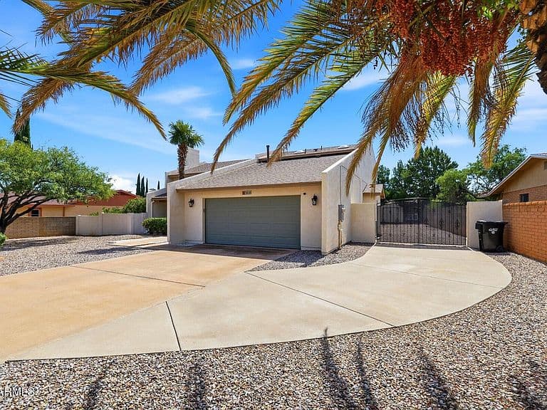 3626 SNEAD Drive photo 3
