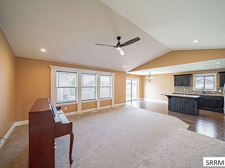 5121 Rock Creek Dr photo 5