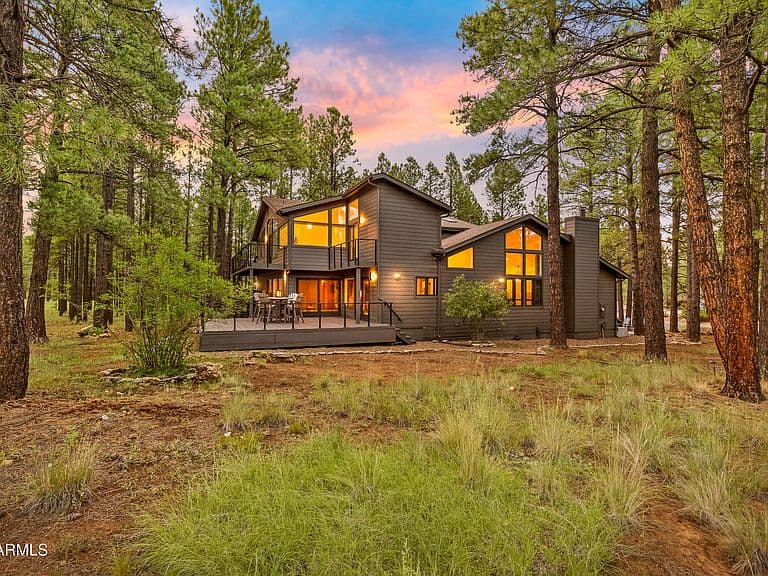 4850 E MOUNT PLEASANT Drive photo 2
