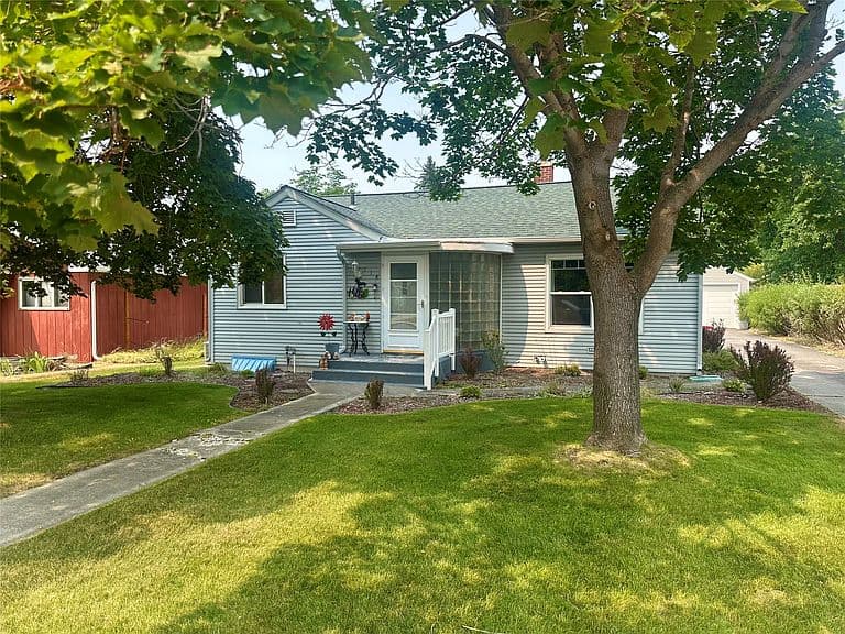 114 Sentinel St photo 1
