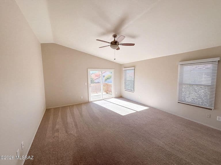 851 W Port Royal Pl photo 4
