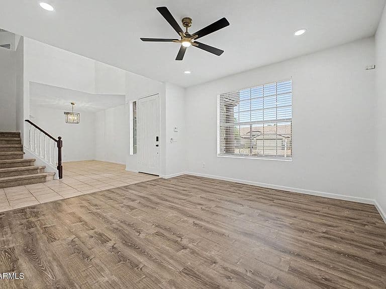 4331 E PRICKLY PEAR Trail photo 5