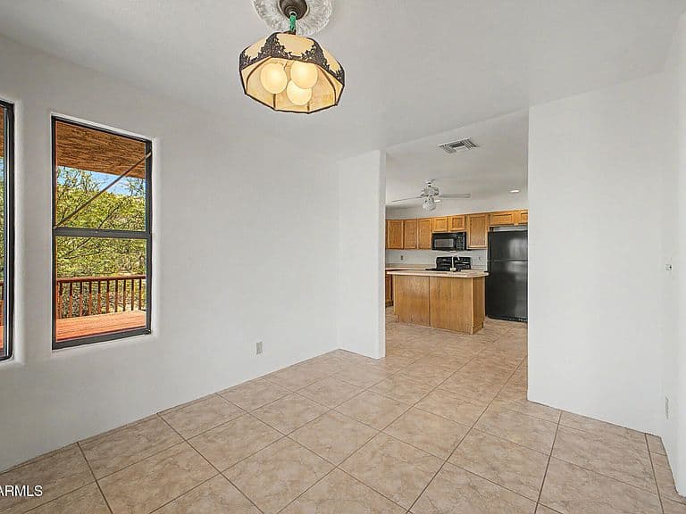 7707 E PRIMROSE Path photo 5