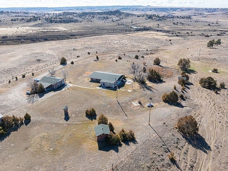 255 Smith Creek Rd photo 2