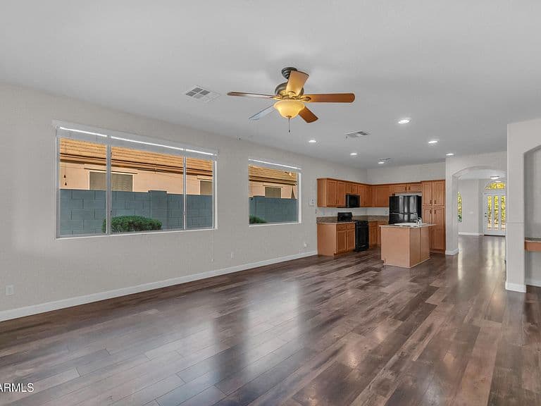 18420 W LA MIRADA Drive photo 3