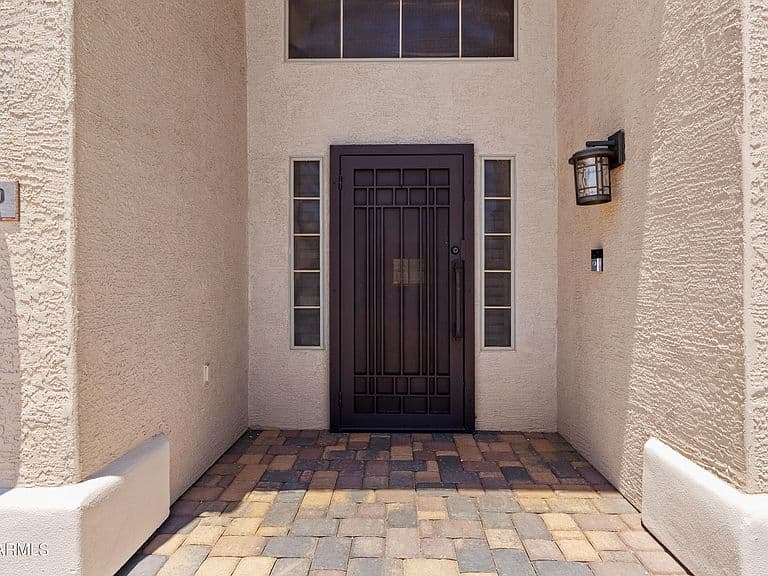 1450 E CRESCENT Way photo 5