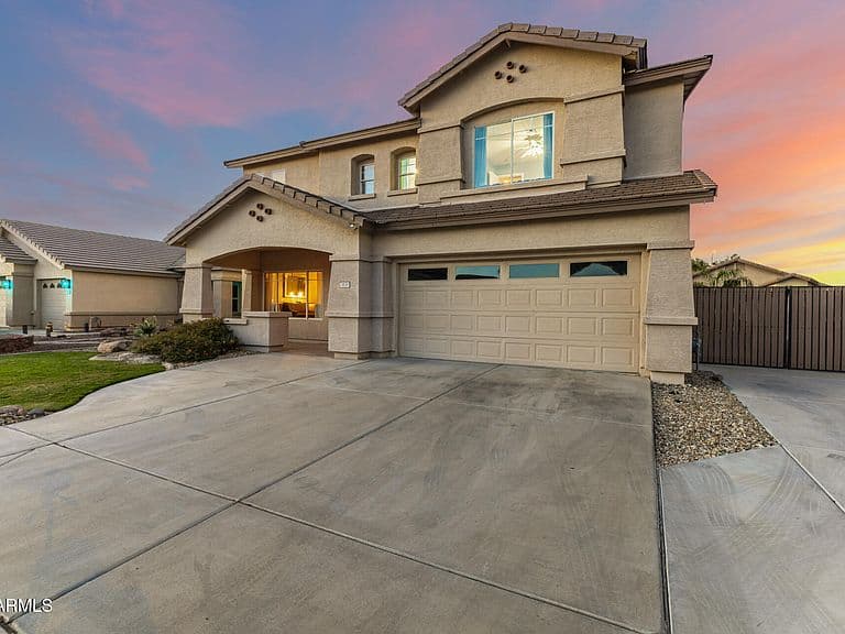 7670 W SANDS Drive photo 2