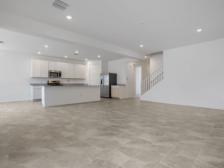 8154 S Charles Young Way photo 4