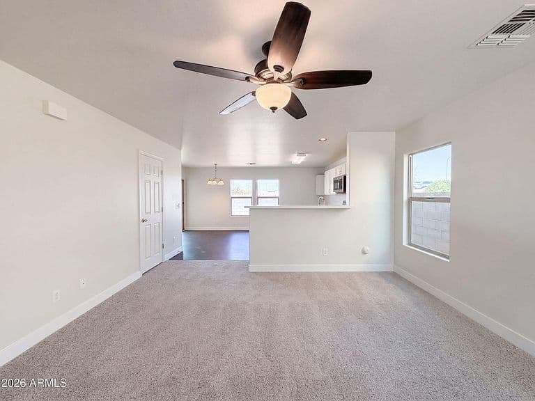 11036 W COLLEGE Drive photo 4