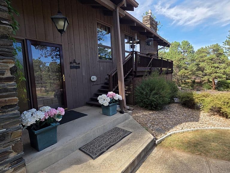 4201 Wonderland Dr photo 3
