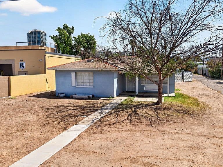 815 S ROOSEVELT Street photo 4