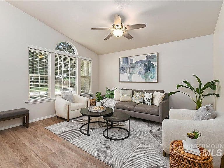 5704 S Moonflower Pl photo 4