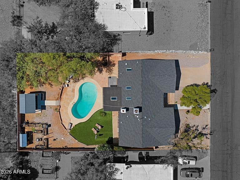 3008 OAK HILL Street photo 2